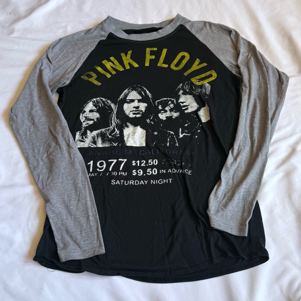 Vintage Pink Floyd Long Sleeve Band Tee Sz Men’s Medium 70s Rock Concert TShirt